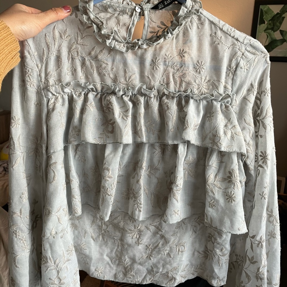 Zara Floral Embroidered Top